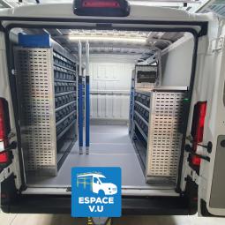 Aménagement pour le Jumper L1H1 utilitaire professionnel d'un artisan plombier, chauffagiste, climaticien en Gironde.