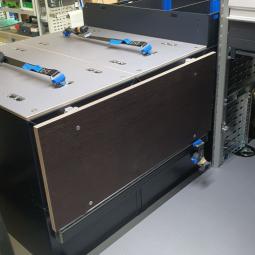 Agencement du Berlingo utilitaire (van) réalisé pour une entreprise de radio télécommunication en Nouvelle-Aquitaine avec un équipement sur mesure Sortimo.